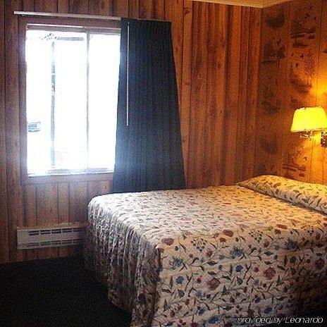 Currys Motel By Oyo Saginaw Mi Exterior photo